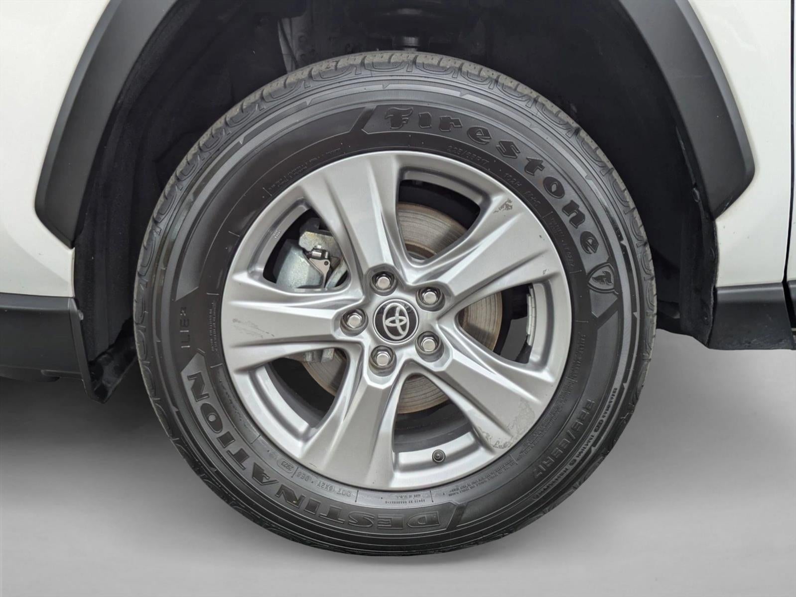 2024 Toyota RAV4 XLE FWD (GS)
