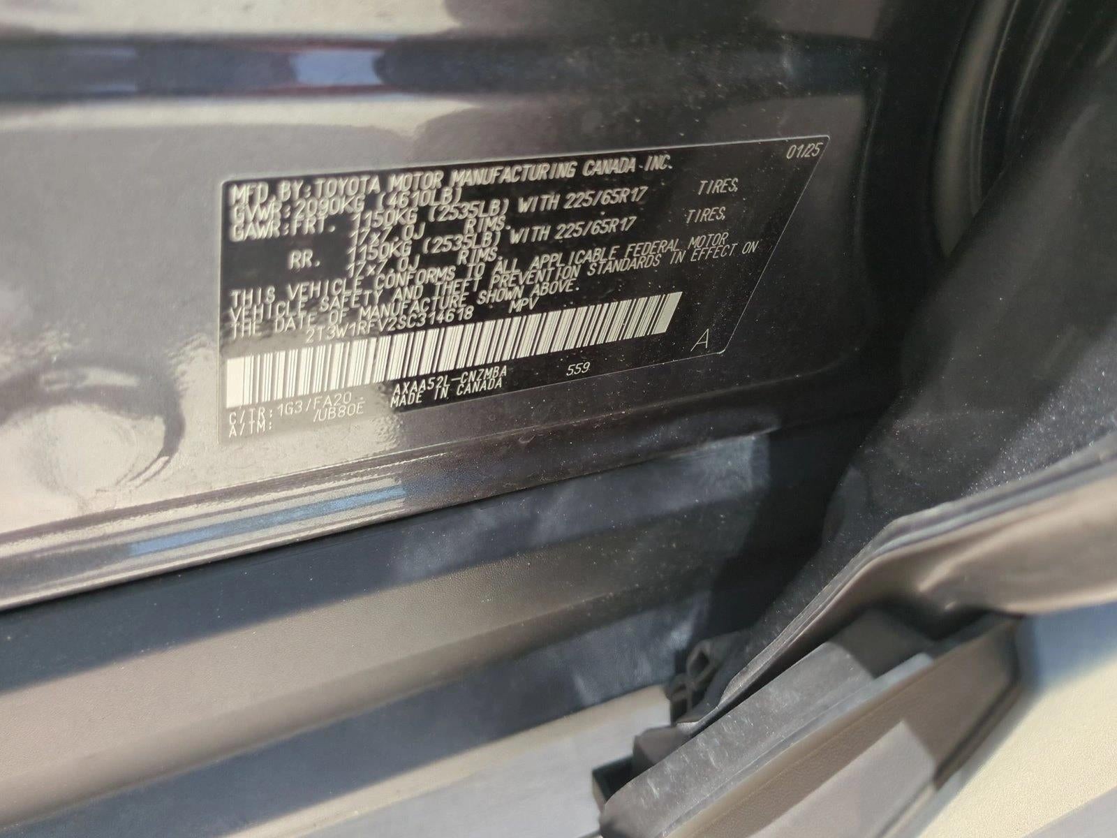 2025 Toyota RAV4 XLE FWD (Natl)