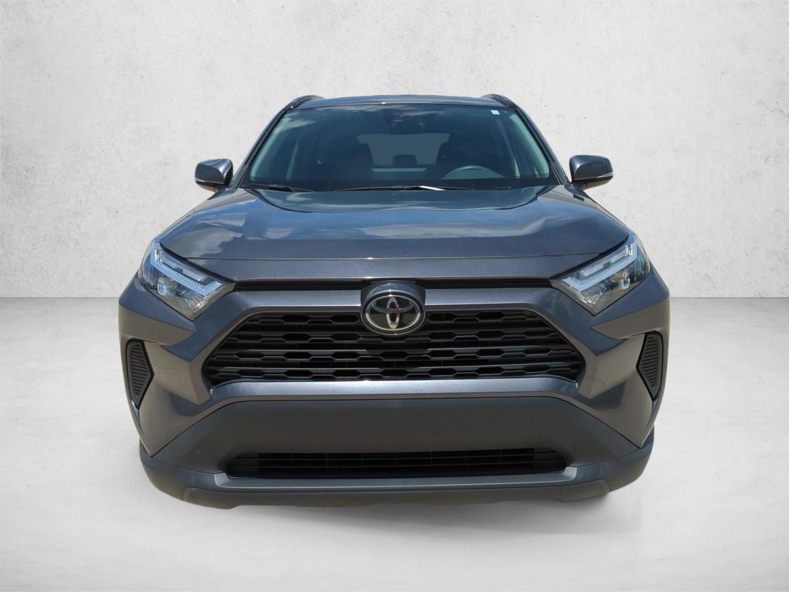 2025 Toyota RAV4 XLE FWD (Natl)