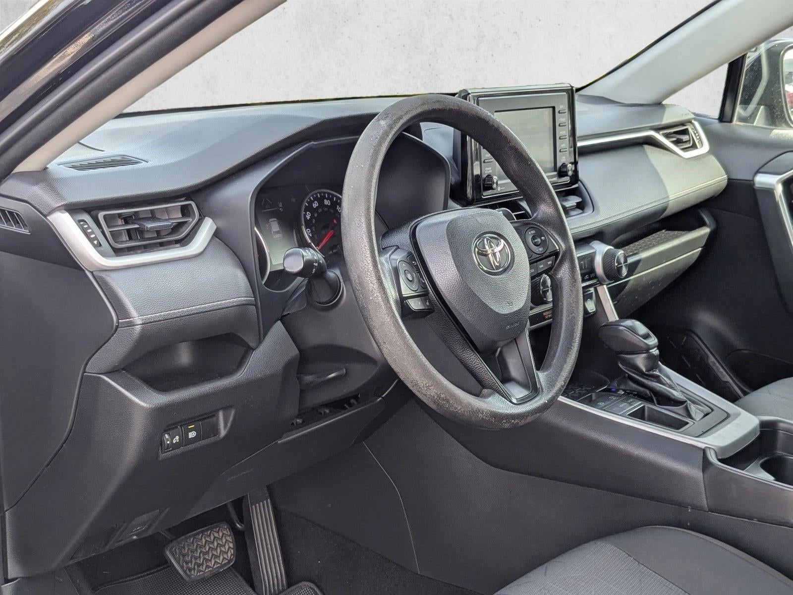 2021 Toyota RAV4 XLE FWD (GS)