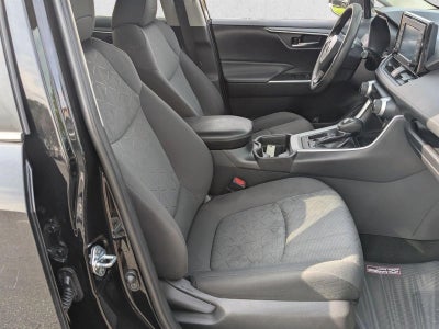 2021 Toyota RAV4 XLE FWD (GS)