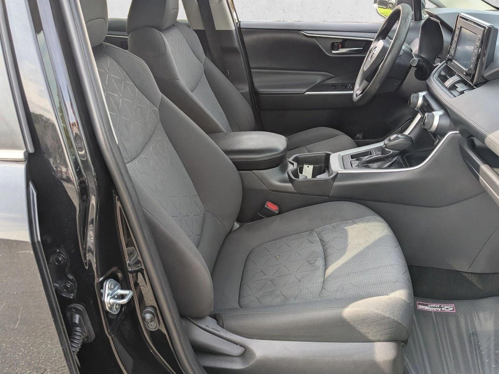 2021 Toyota RAV4 XLE FWD (GS)