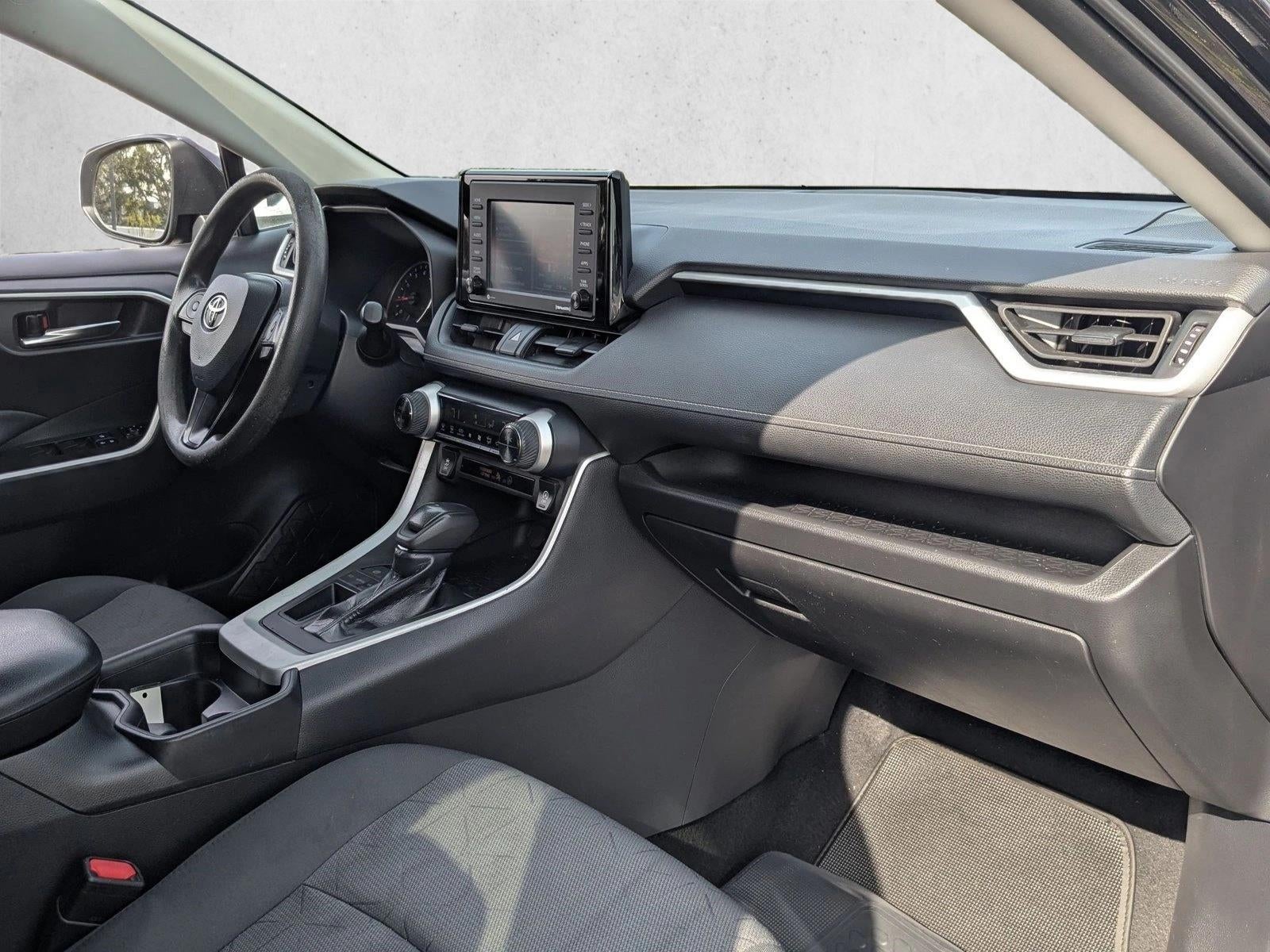 2021 Toyota RAV4 XLE FWD (GS)