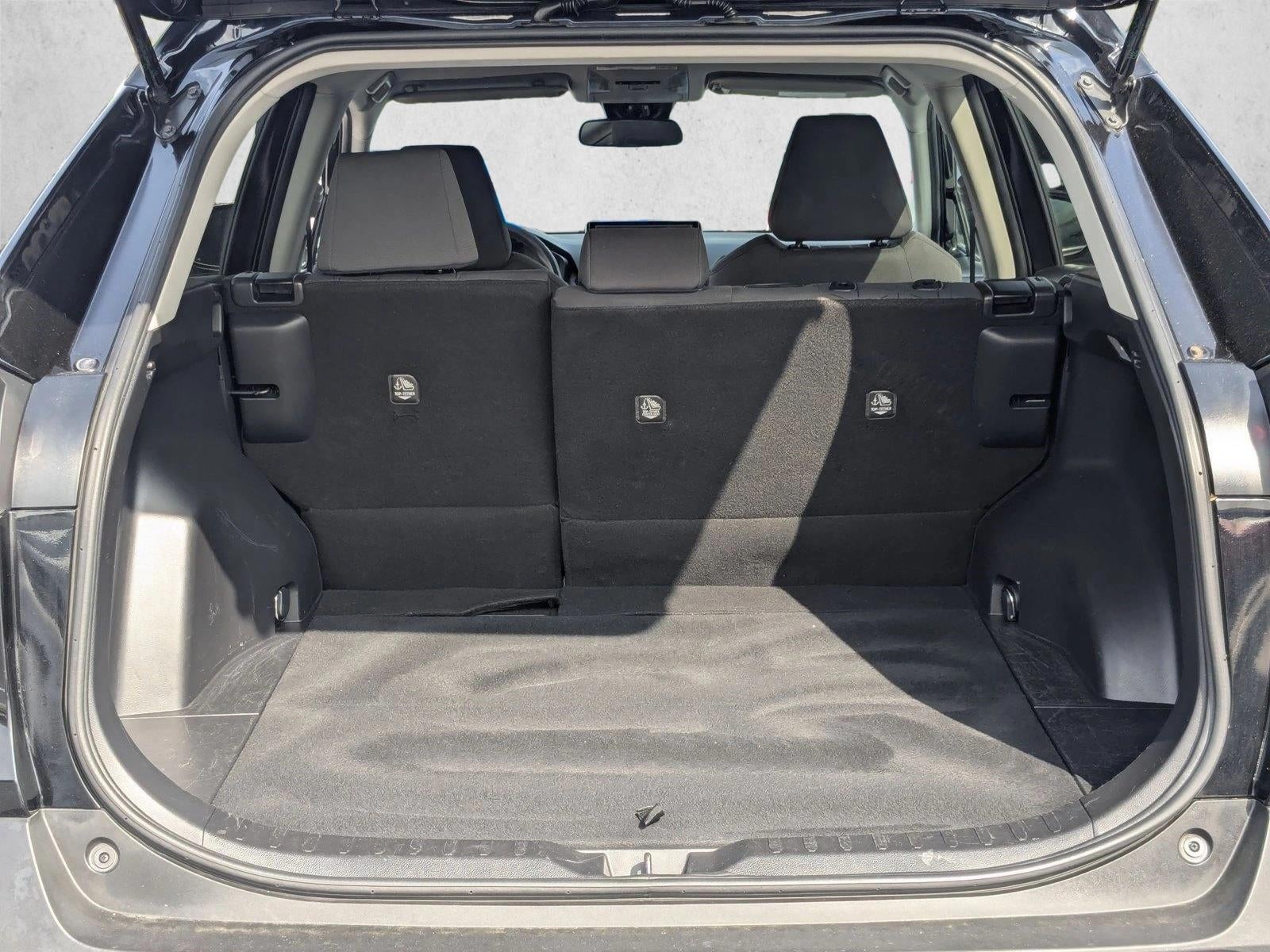 2021 Toyota RAV4 XLE FWD (GS)