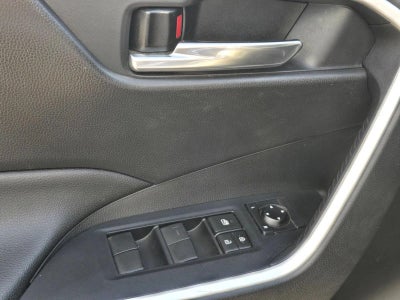 2021 Toyota RAV4 XLE FWD (GS)