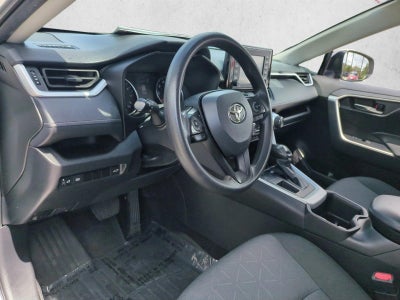 2022 Toyota RAV4 XLE FWD (GS)