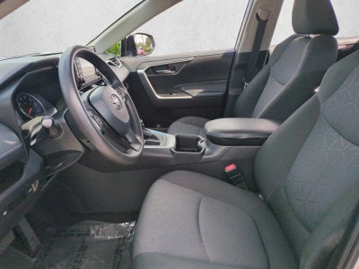 2022 Toyota RAV4 XLE FWD (GS)
