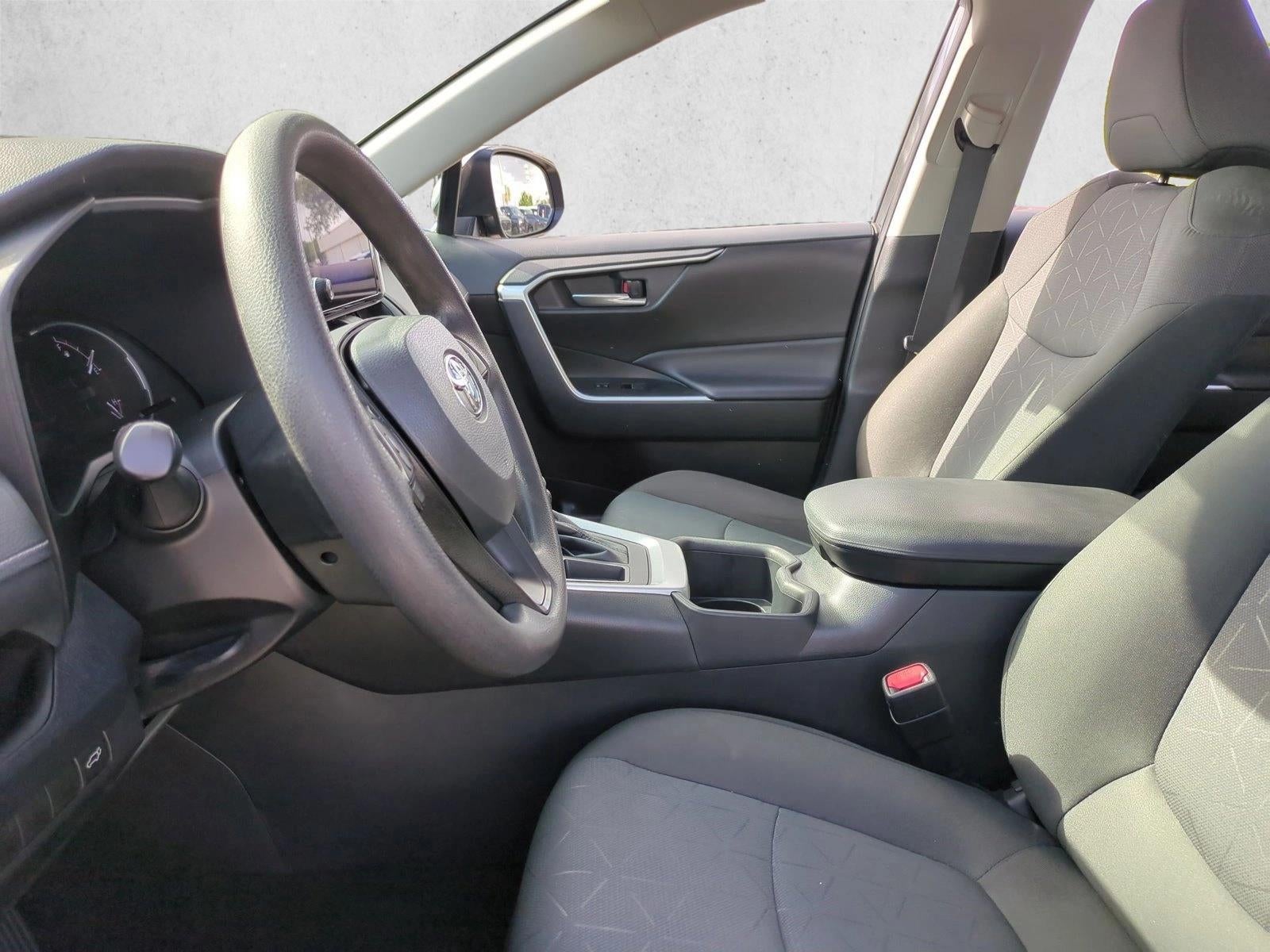 2024 Toyota RAV4 XLE FWD (Natl)