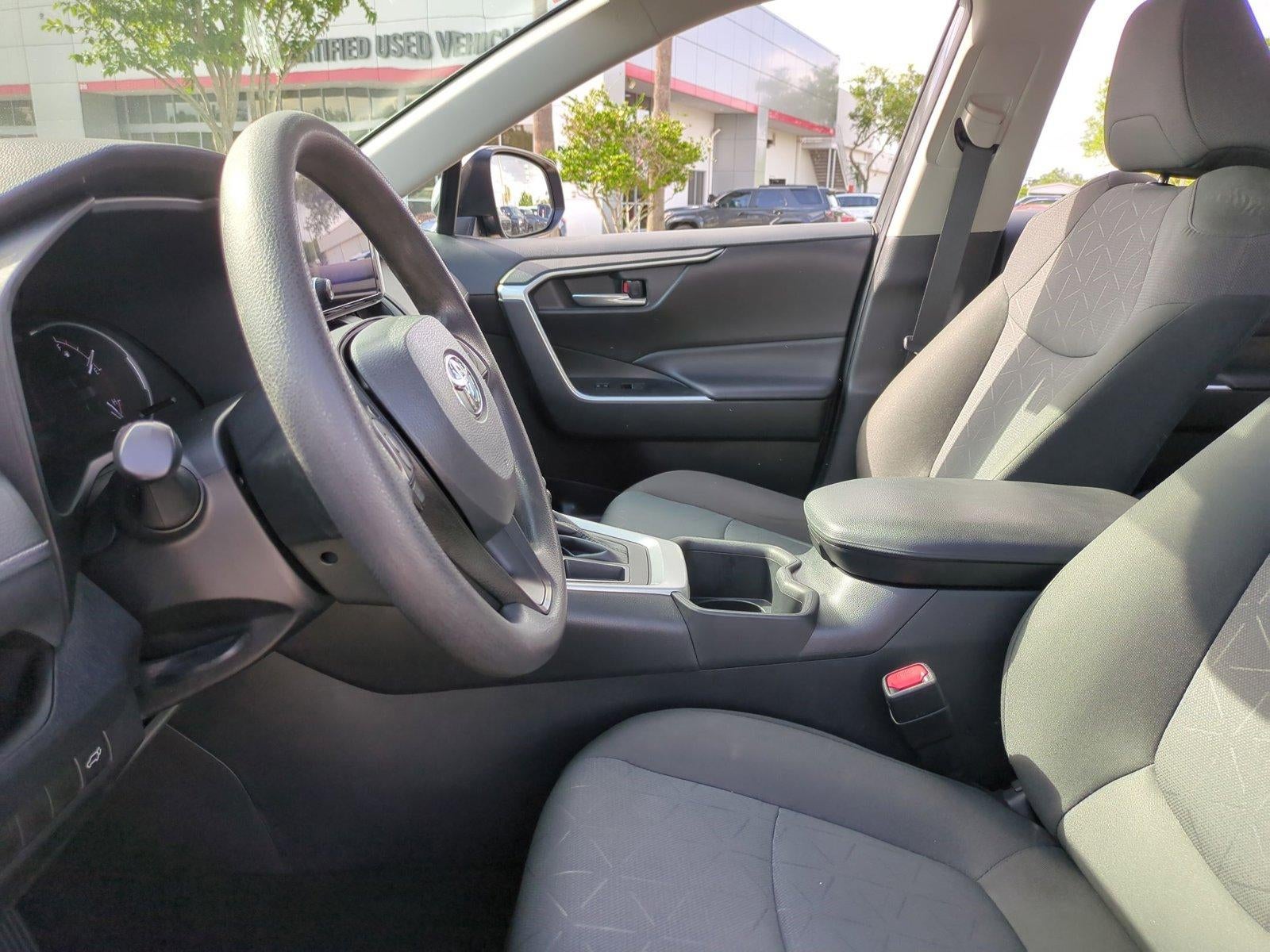 2024 Toyota RAV4 XLE FWD (Natl)