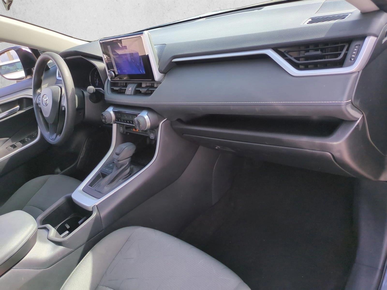 2024 Toyota RAV4 XLE FWD (Natl)