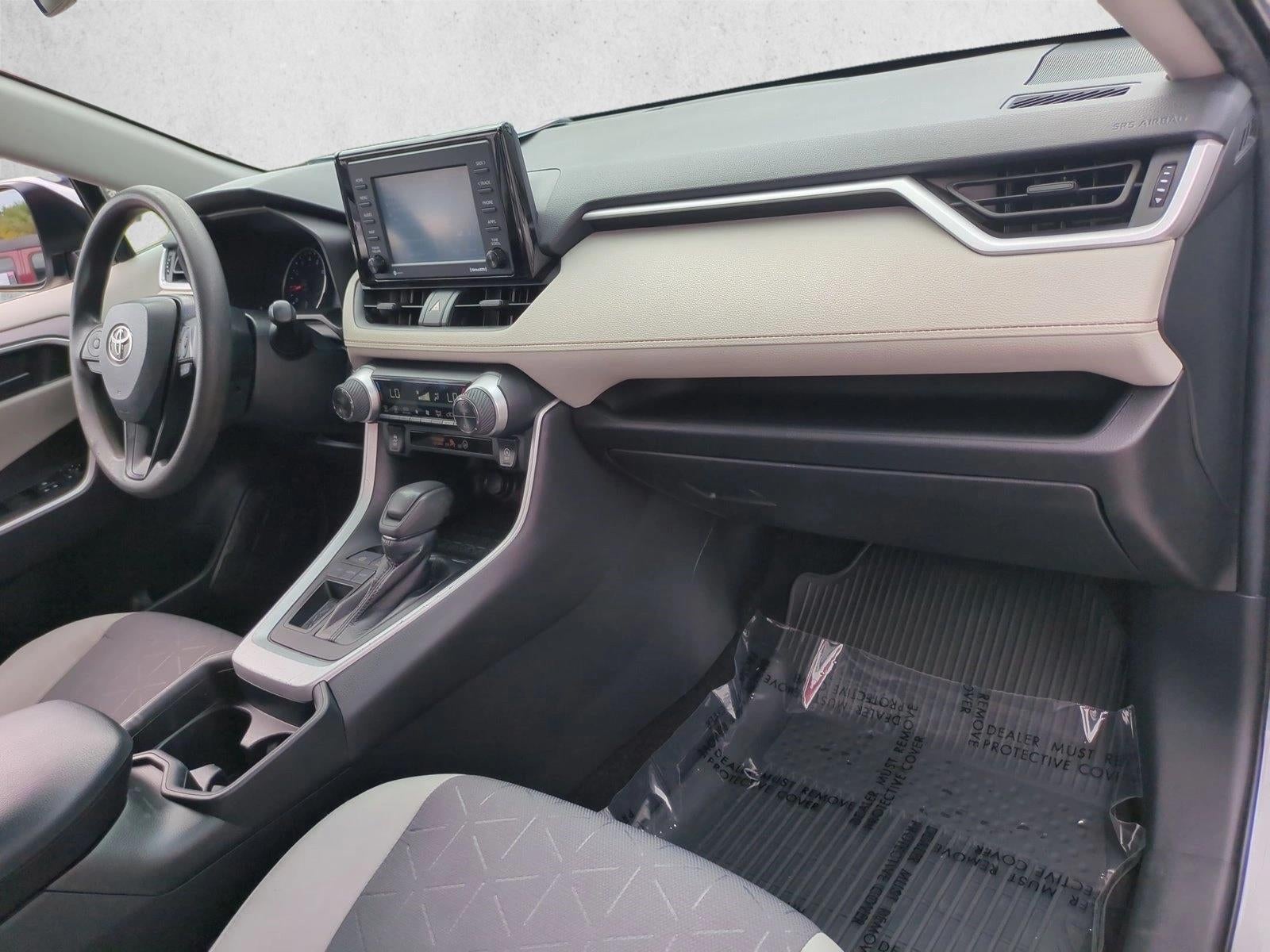 2021 Toyota RAV4 XLE FWD (GS)