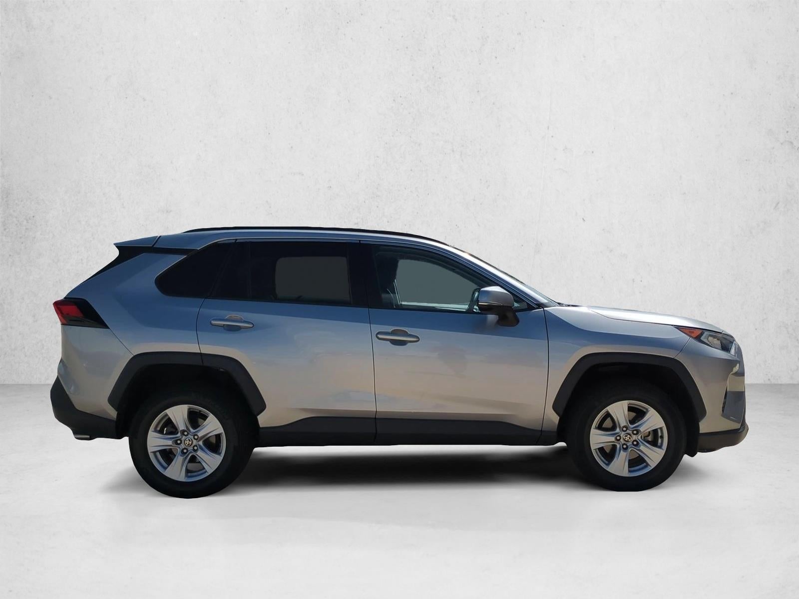 2021 Toyota RAV4 XLE FWD (GS)