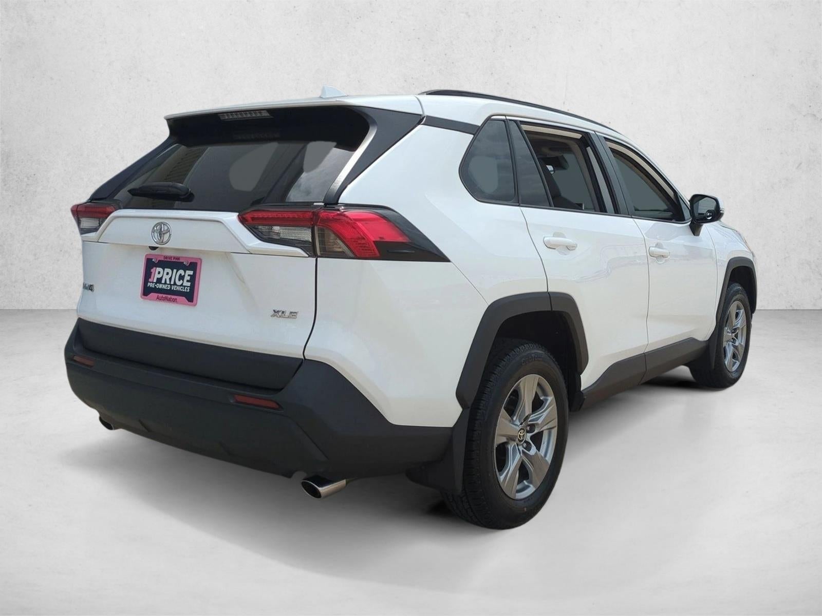 2024 Toyota RAV4 XLE FWD (Natl)