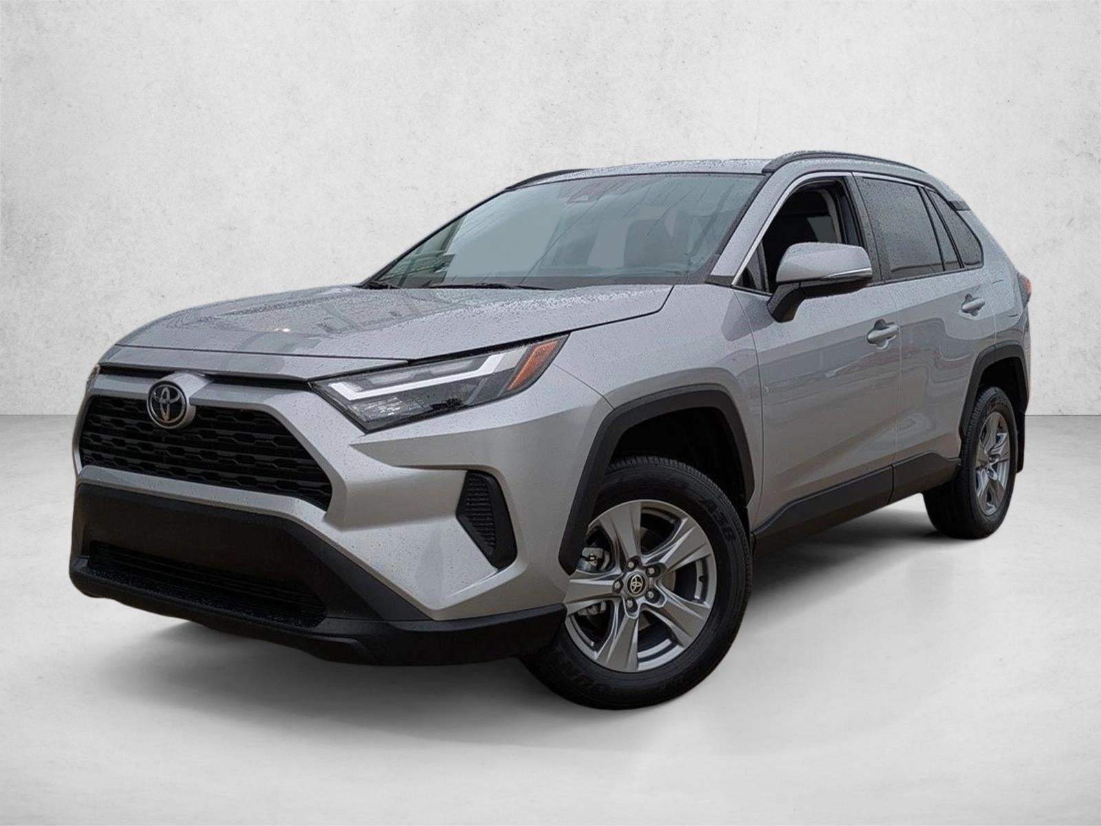2024 Toyota RAV4 XLE FWD (Natl)