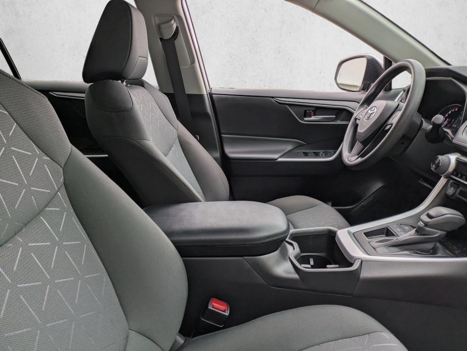 2024 Toyota RAV4 XLE FWD (Natl)