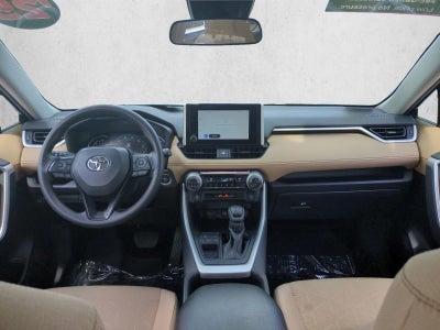 2025 Toyota RAV4 XLE FWD (GS)