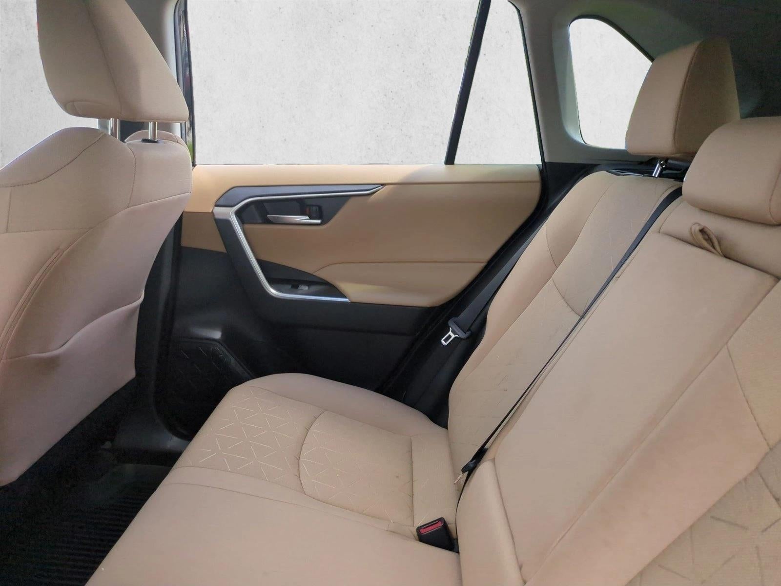 2025 Toyota RAV4 XLE FWD (GS)