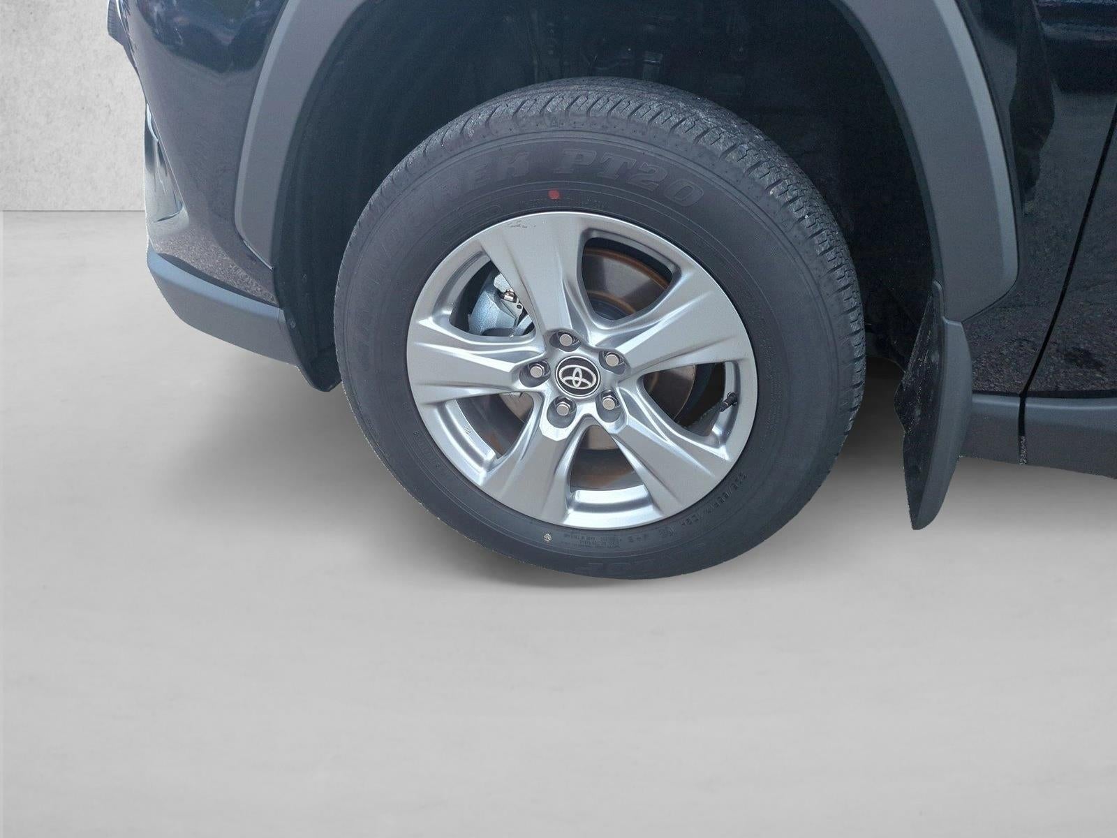 2025 Toyota RAV4 XLE FWD (GS)