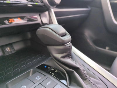 2025 Toyota RAV4 XLE FWD (GS)