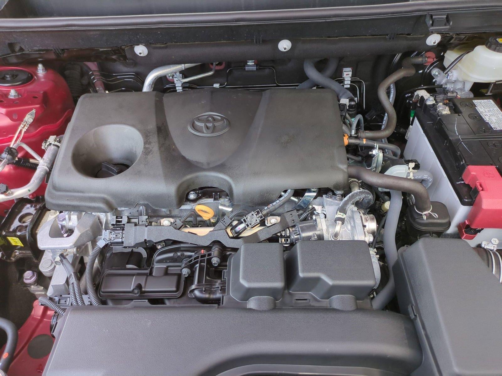 2025 Toyota RAV4 XLE FWD (GS)