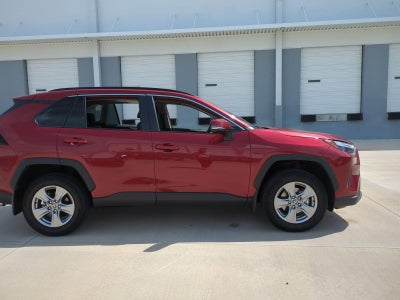 2025 Toyota RAV4 XLE FWD (GS)