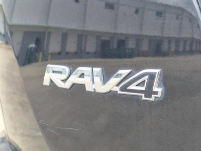 2017 Toyota RAV4 XLE FWD (GS)