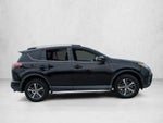 2017 Toyota RAV4 XLE FWD (GS)