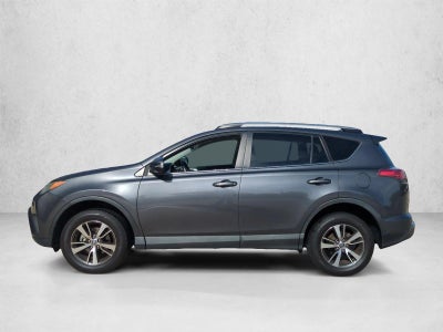 2018 Toyota RAV4 XLE FWD (GS)