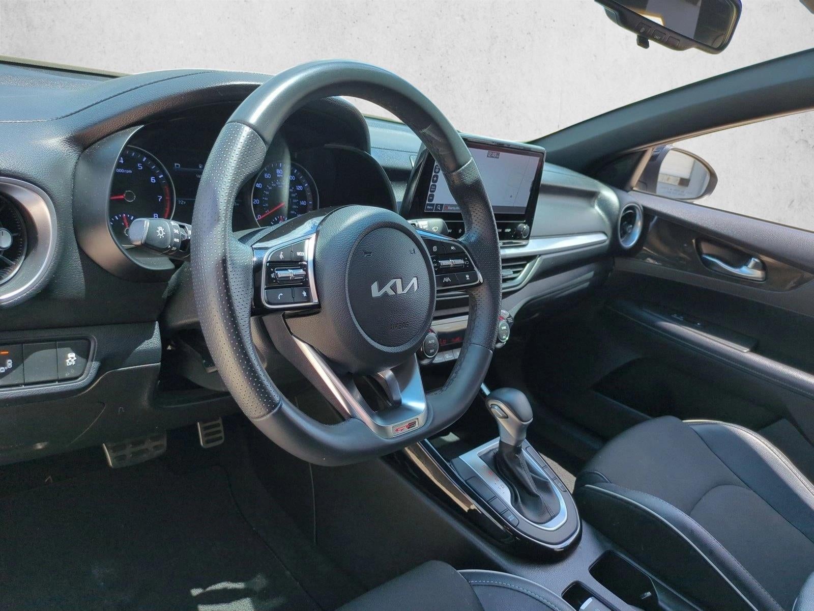 2022 Kia Forte GT-Line IVT