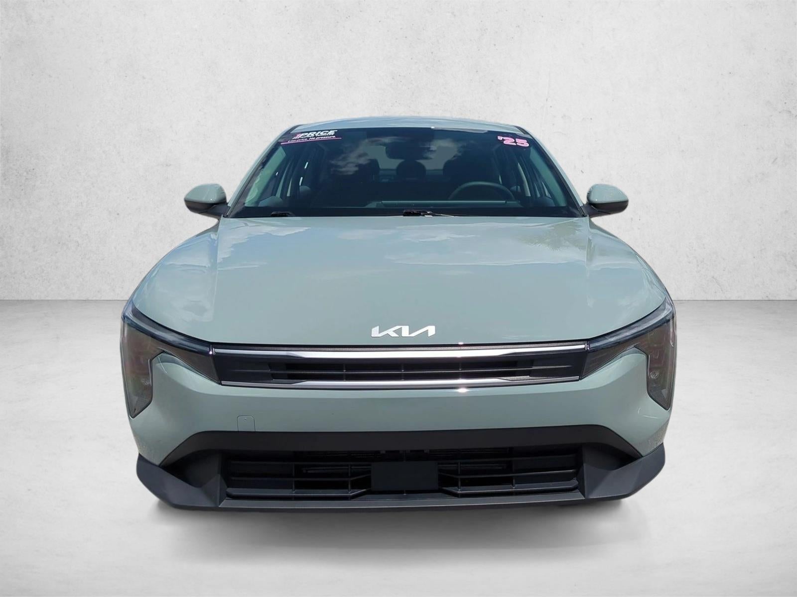 2025 Kia K4 LXS FWD