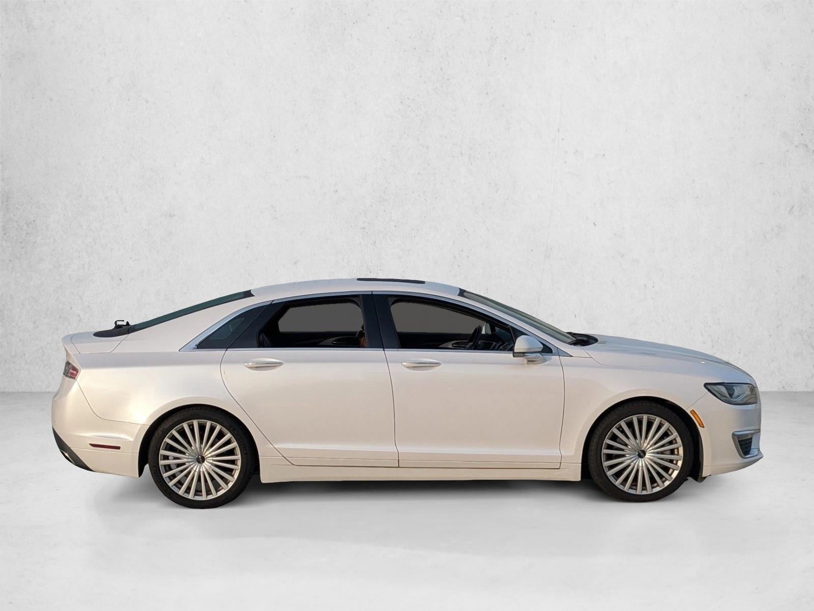 2017 Lincoln MKZ Reserve FWD