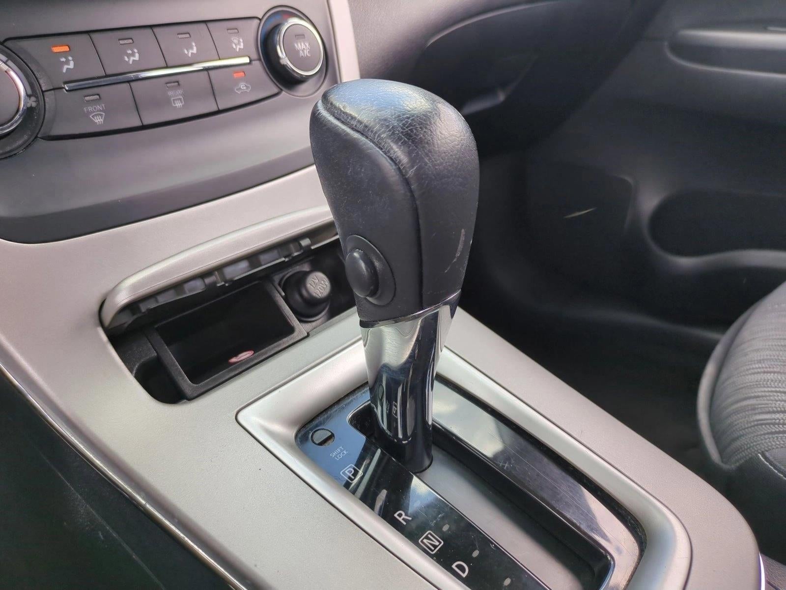 2015 Nissan Sentra 4dr Sdn I4 CVT SV