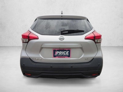 2020 Nissan Kicks SV FWD