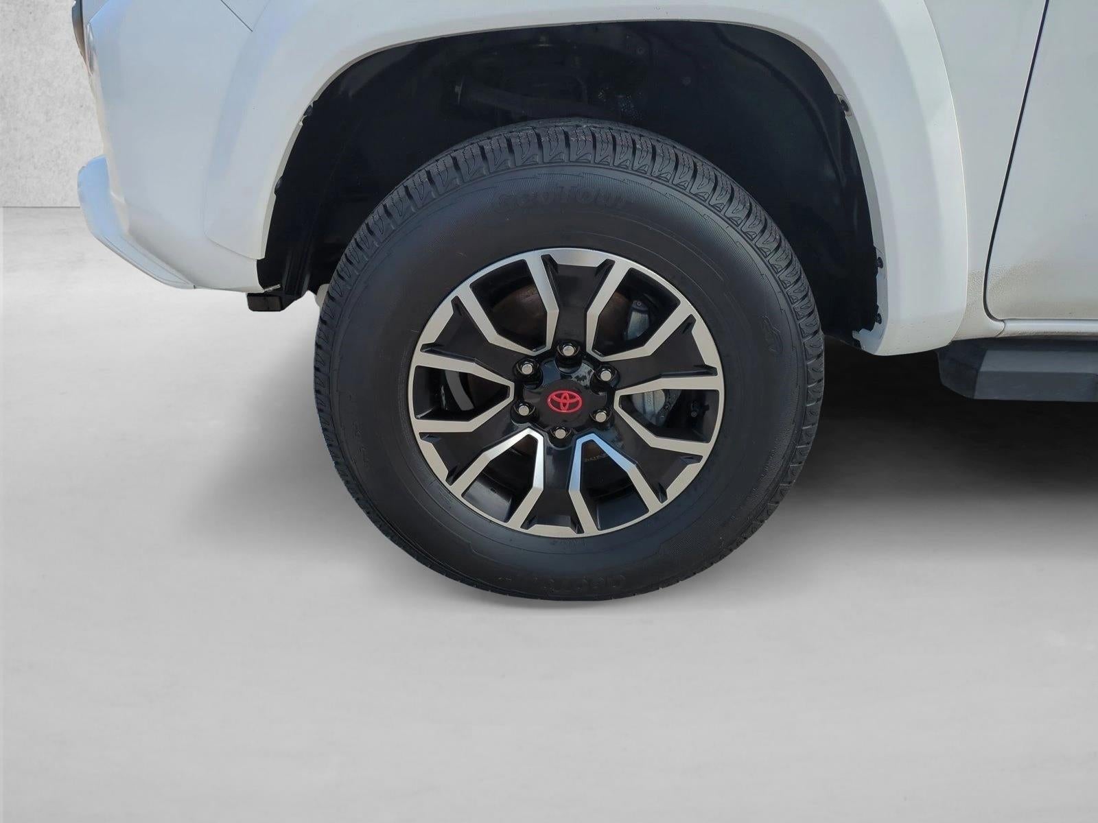 2022 Toyota Tacoma 2WD 2WD TRD Sport Double Cab 5' Bed V6 AT (Natl)