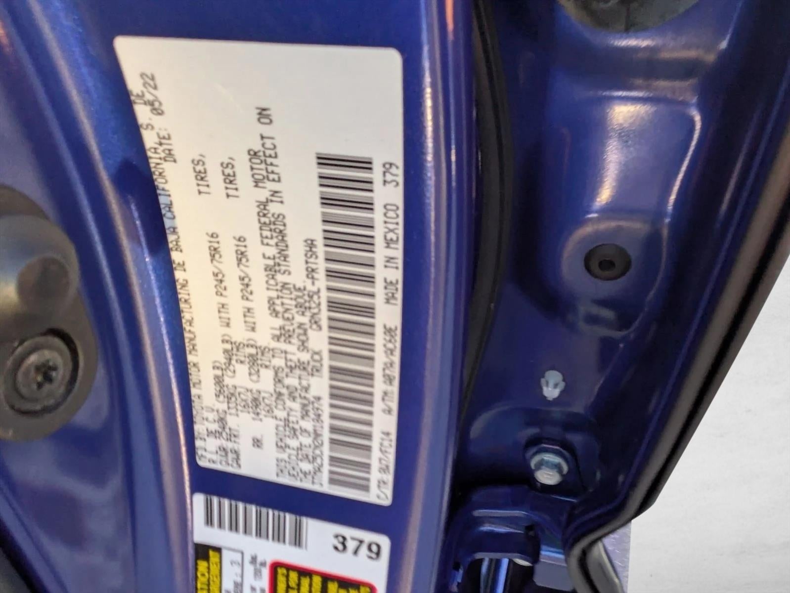 2022 Toyota Tacoma 2WD 2WD SR5 Double Cab 5' Bed V6 AT (GS)