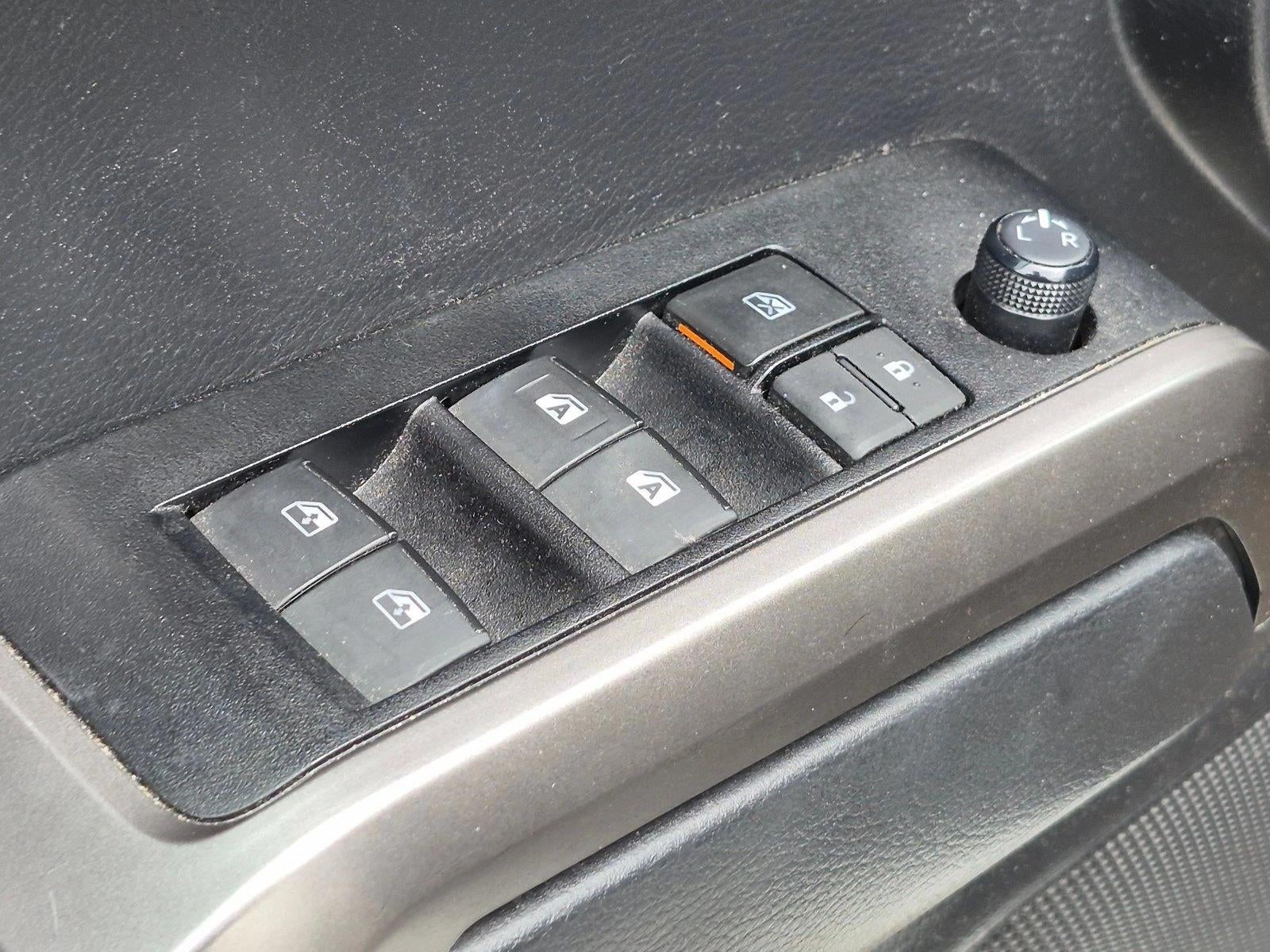 2023 Toyota Tacoma 2WD 2WD SR5 Double Cab 5' Bed V6 AT (GS)