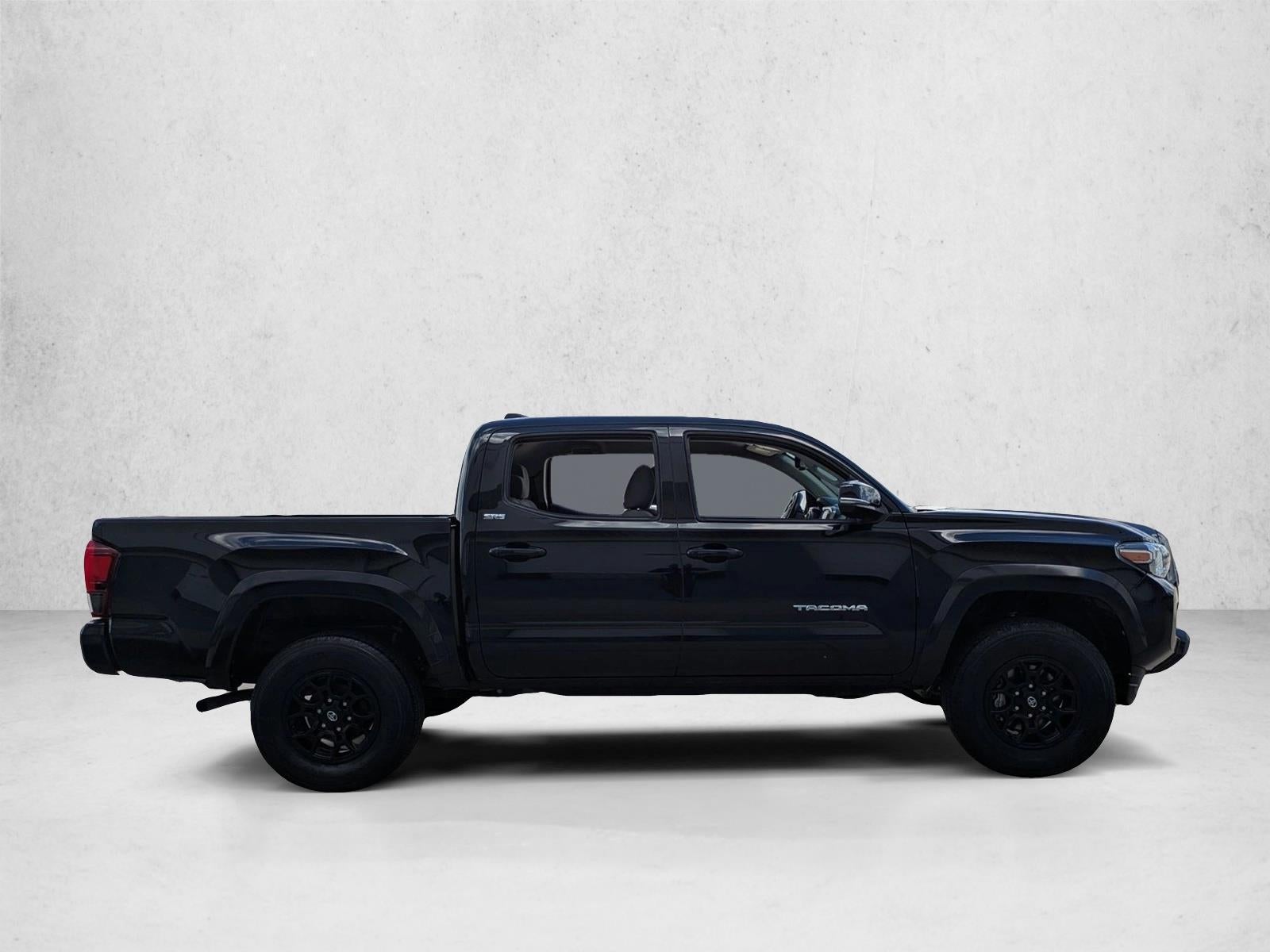 2022 Toyota Tacoma 2WD 2WD SR5 Double Cab 5' Bed V6 AT (GS)