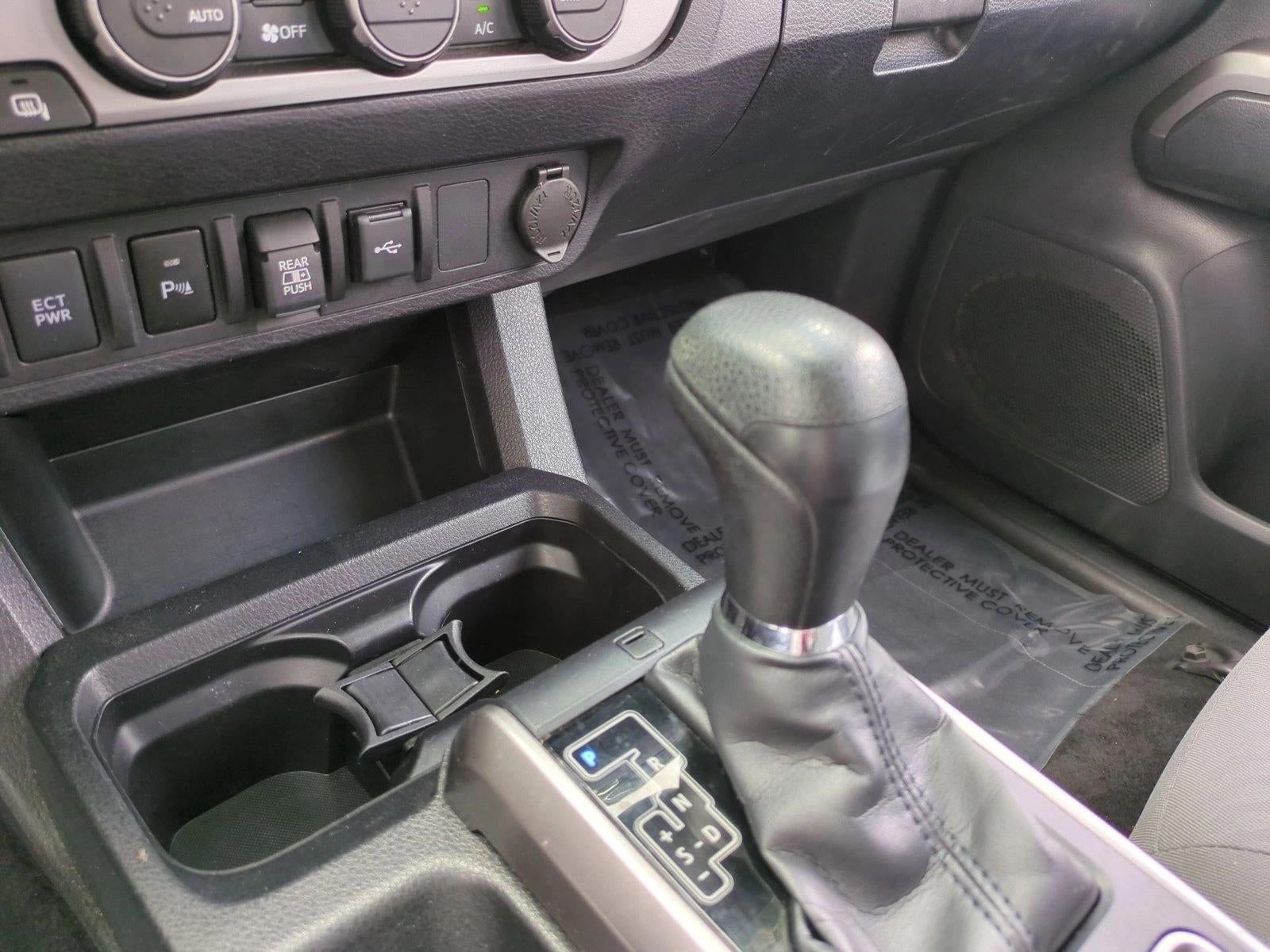 2022 Toyota Tacoma 2WD 2WD SR5 Double Cab 5' Bed V6 AT (GS)