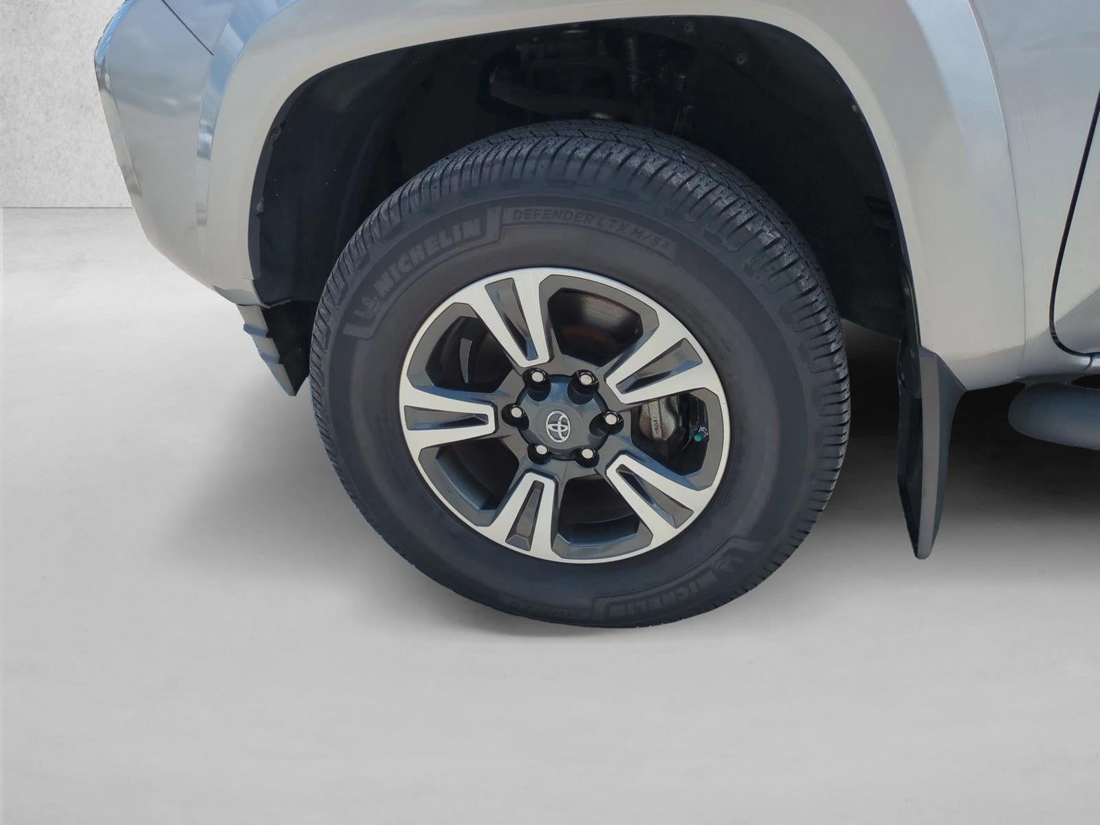 2019 Toyota Tacoma 2WD 2WD TRD Sport Double Cab 5' Bed V6 AT (Natl)