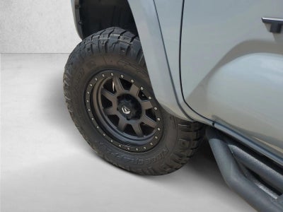 2020 Toyota Tacoma 2WD 2WD SR5 Double Cab 5' Bed V6 AT (GS)