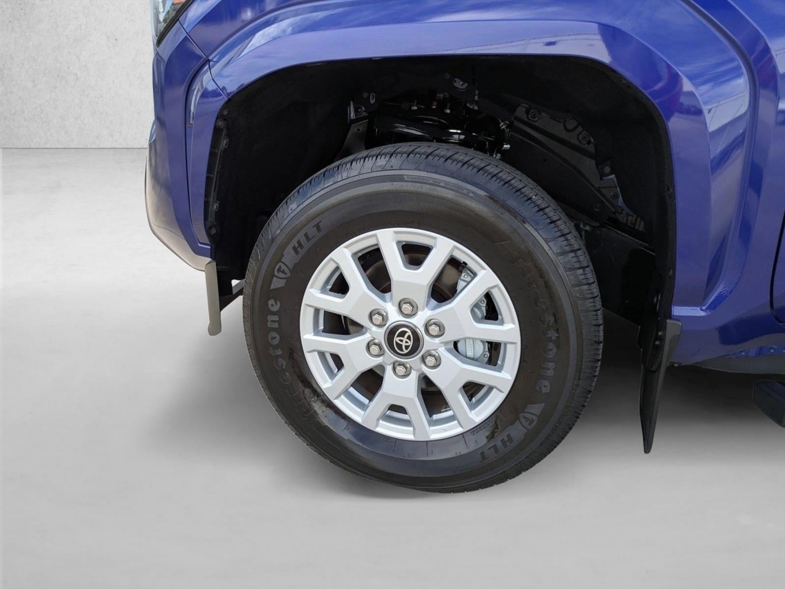 2024 Toyota Tacoma 2WD 2WD SR5 Double Cab 5' Bed AT (Natl)