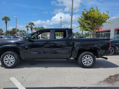 2024 Toyota Tacoma 2WD 2WD SR5 Double Cab 5' Bed AT (SE)