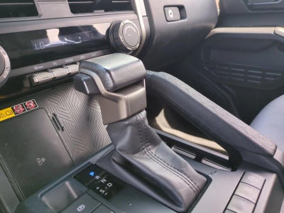 2024 Toyota Tacoma 2WD 2WD SR5 Double Cab 5' Bed AT (SE)