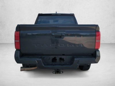2024 Toyota Tacoma 2WD 2WD SR5 Double Cab 5' Bed AT (SE)