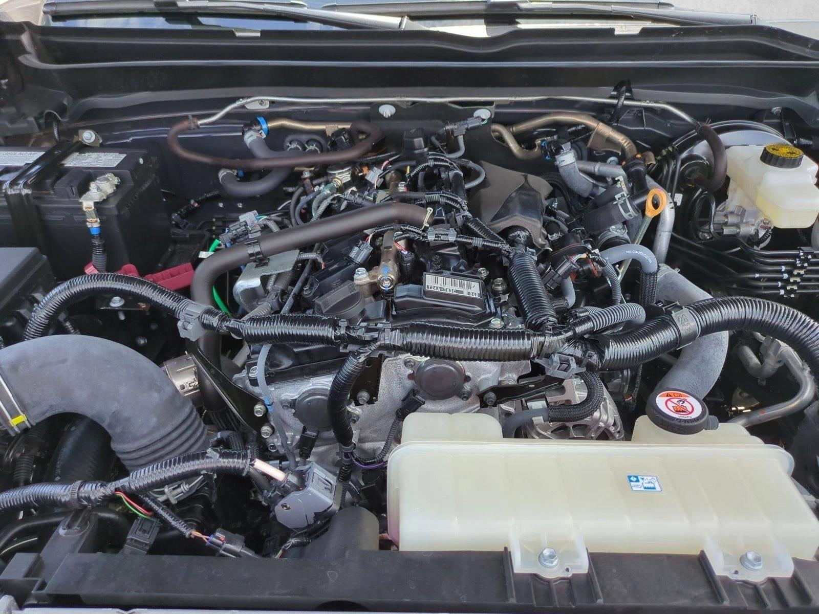 2025 Toyota Tacoma 4WD 4WD SR5 Double Cab 5' Bed AT (GS)