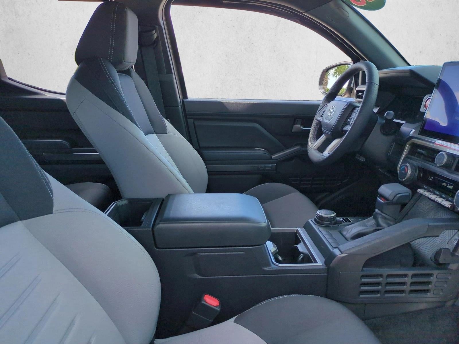 2026 Toyota Tacoma 4WD 4WD TRD Sport Double Cab 5' Bed AT (Natl)