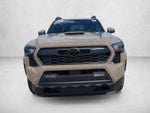 2026 Toyota Tacoma 4WD 4WD TRD Sport Double Cab 5' Bed AT (Natl)