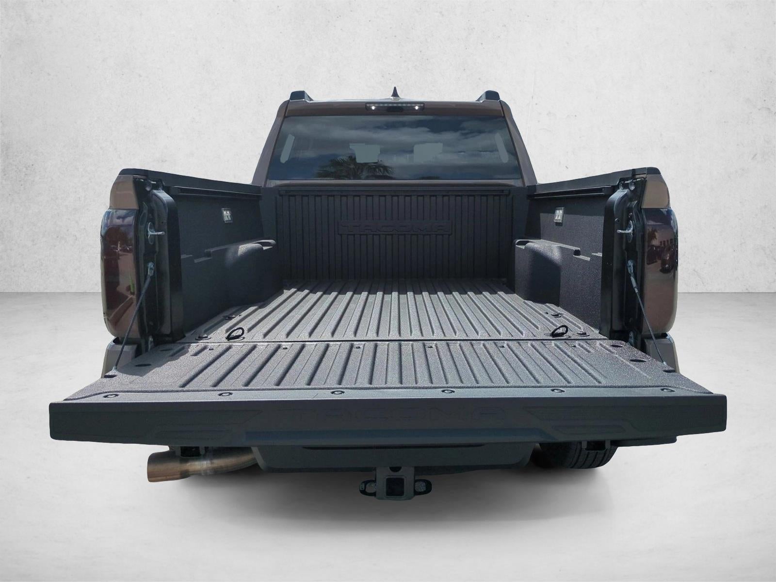 2026 Toyota Tacoma 4WD 4WD TRD Sport Double Cab 5' Bed AT (Natl)