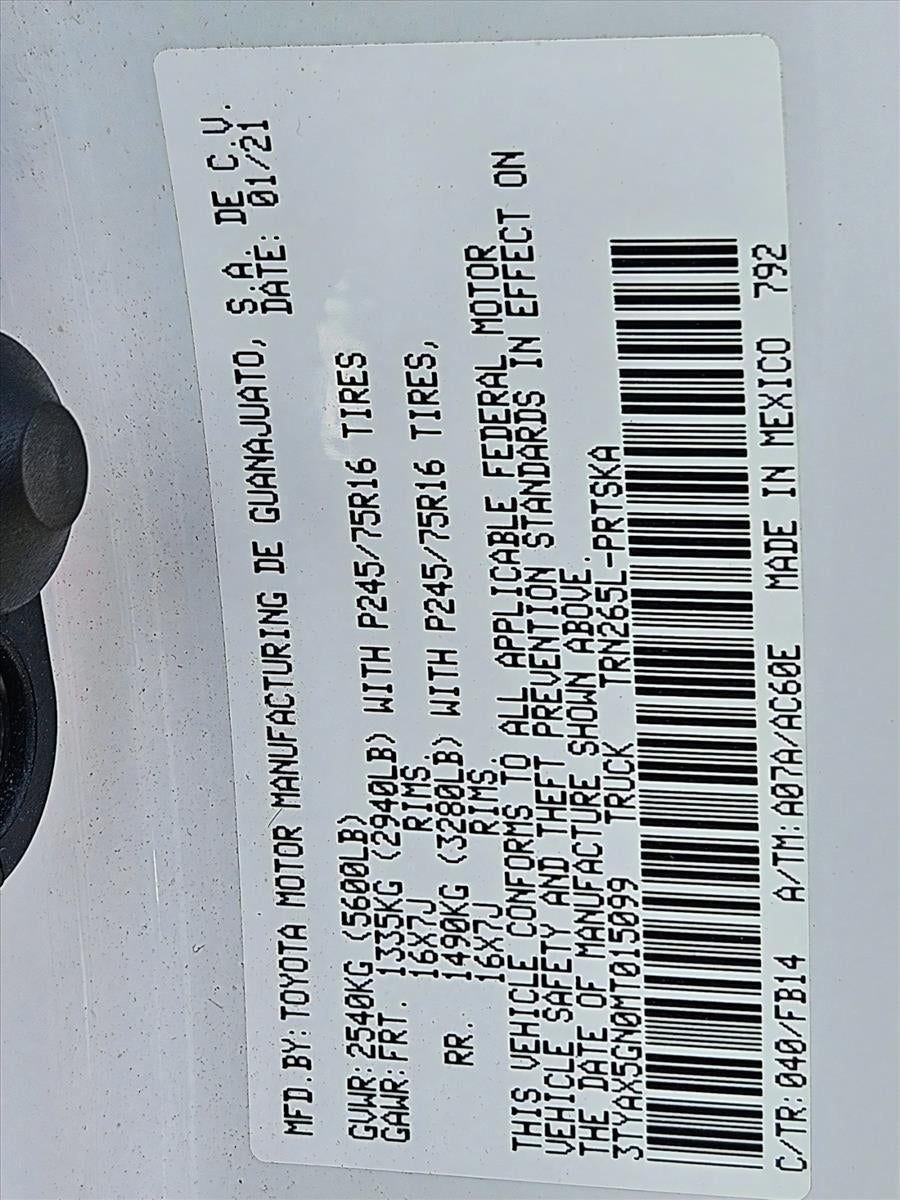 2021 Toyota Tacoma 2WD 2WD SR Double Cab 5' Bed I4 AT (GS)