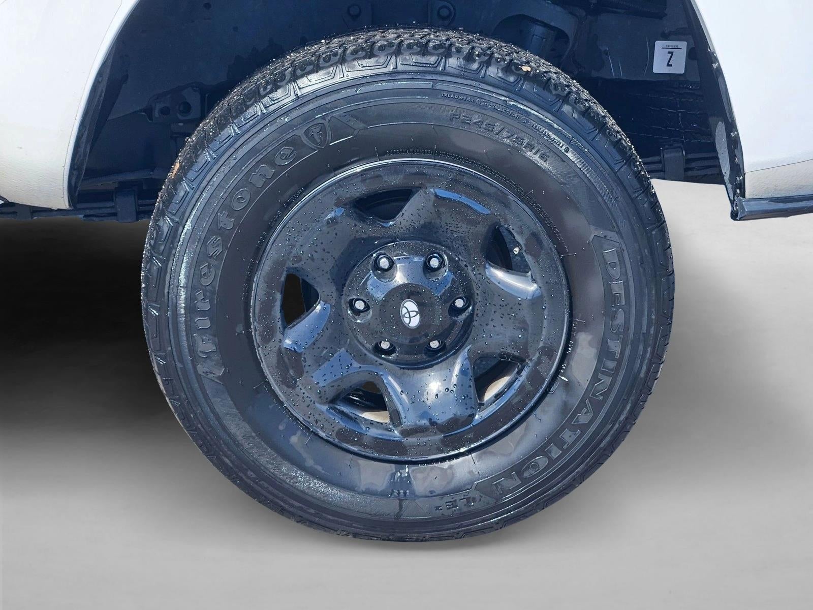 2021 Toyota Tacoma 2WD 2WD SR Double Cab 5' Bed I4 AT (GS)